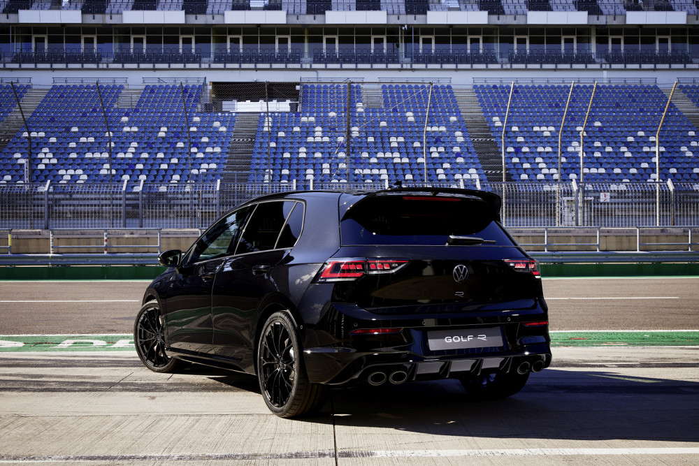 Volkswagen Golf R Black Edition